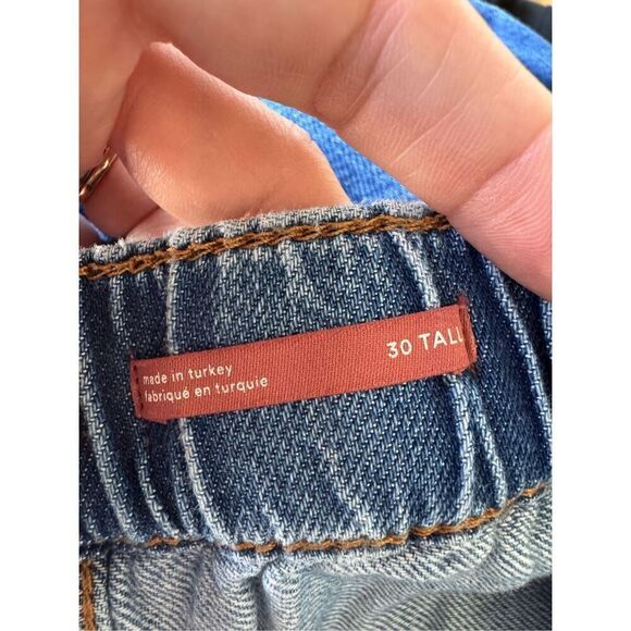 Anthropologie's Pilcro Castaway High-Rise Jeans, Size 31 T Wide Leg Raw Hem - Picture 12 of 15